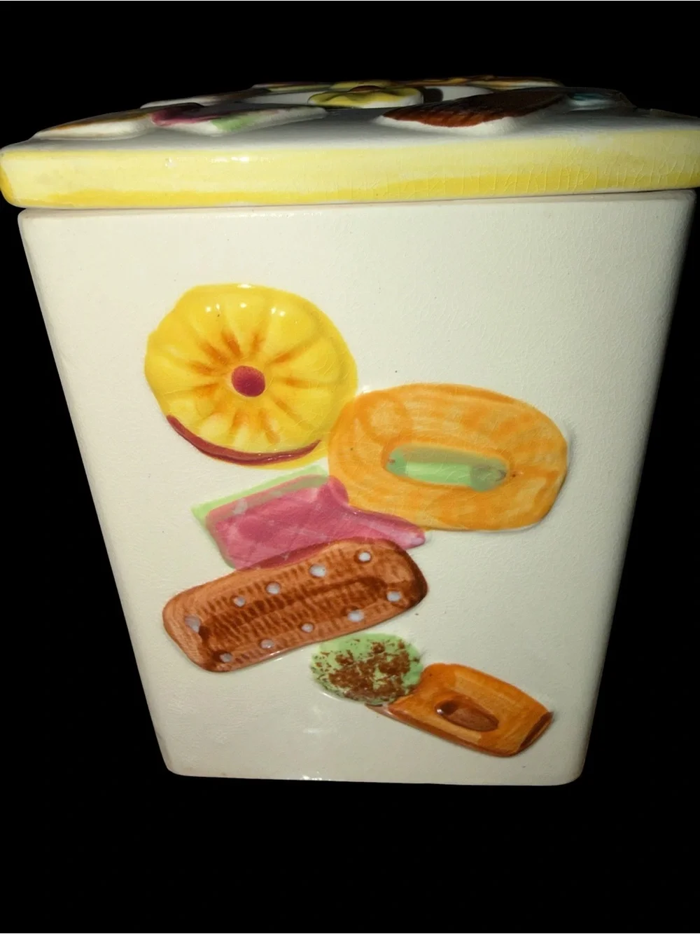 Vintage Retro Japan Cookies Ceramic Cookie Jar - White and Yellow